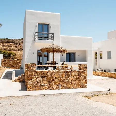 Celestial Sunset Apartment Galanado